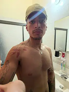 KAIRUIZ live cam on StripChat