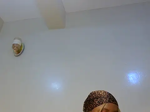 Sexybrii_ live cam on StripChat