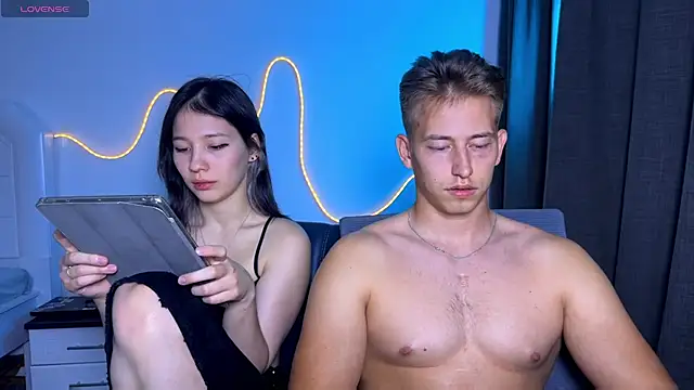 youfindus live cam on StripChat