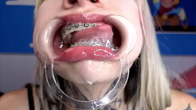 miss___angel (F young) - fisting ass to mouth gape saliva