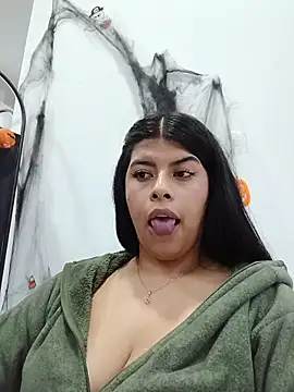 sofia-11_ (G teen) - Walking around the office naked 🫣
