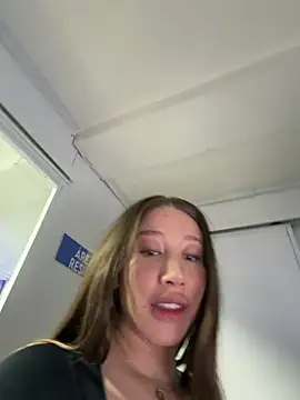 roouse live cam preview