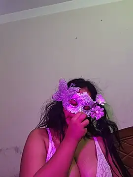 TANISHA-2026 live cam on StripChat