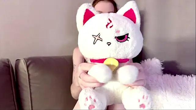 AriaArcane webcam