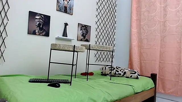 alanaskinny18