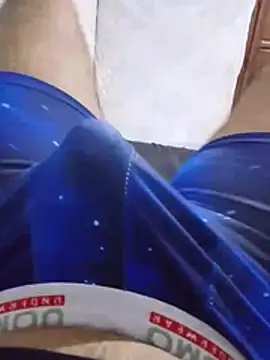 Smaiaz live sex cam