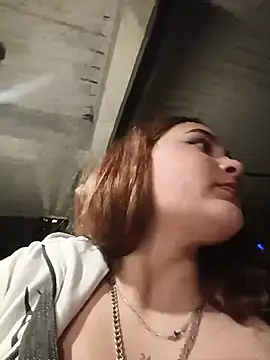 katty_42 (F teen) - Fingers Inside My pussy in public bar 🍶