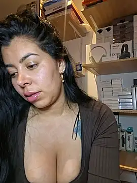 Luianna on Stripchat
