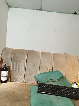 ginevere_20 on Stripchat