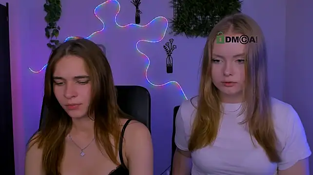 helena_so_shyy (G teen) - flash tits(Helena)