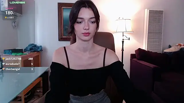 olivia_jeas