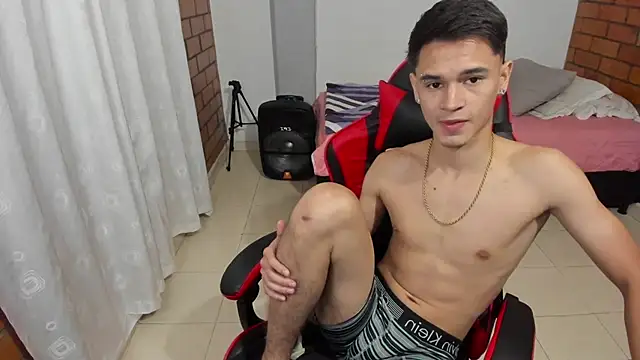Aron_Boyy