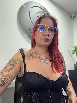 julianadiiaz (F milf) - Blowjob Saliva 🍒