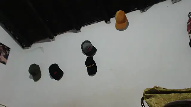 sk8-sir live cam on StripChat