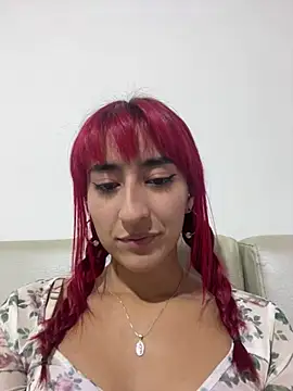 Juliethademon live cam on StripChat