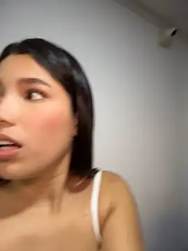 angel_cute19 (F teen) - oil my body/6 time control 2toy/misonary