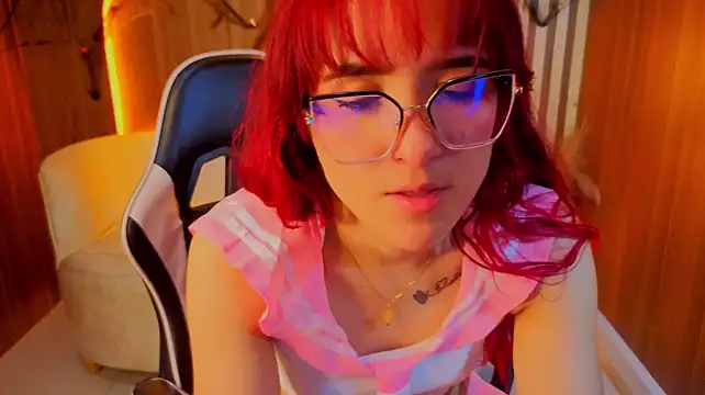 liss_red_tx (F young) - Blow job delicious🍆👅
