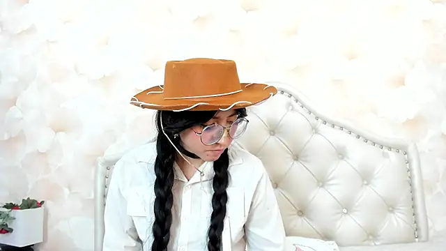 Yui_Narumi webcam