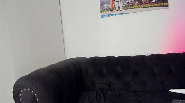EmmaStone8 live cam on StripChat