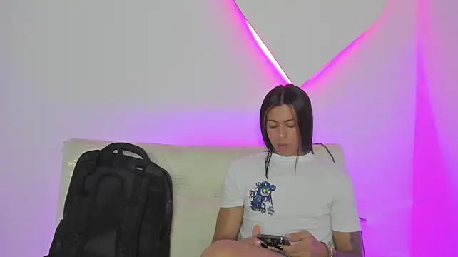 ArohomLester_