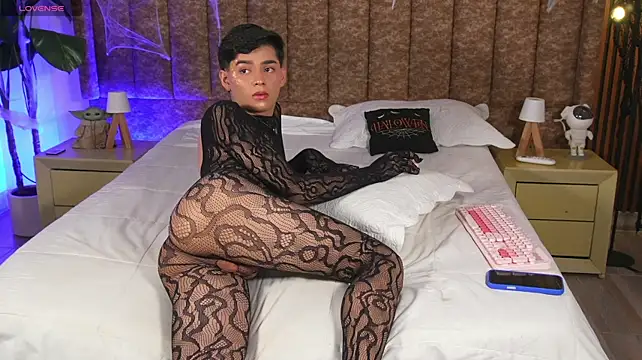 Maxi_little live sex cam