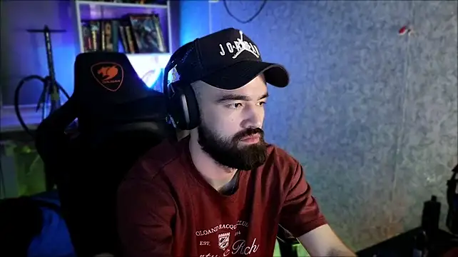 Serious_Man on Stripchat