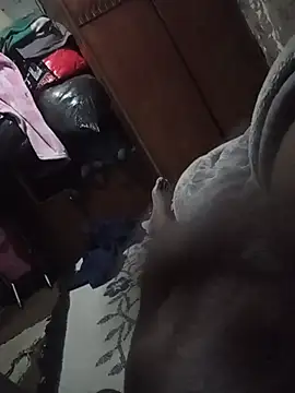WiseDi live cam on StripChat