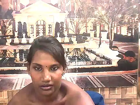 IndianQueen30 live cam on StripChat