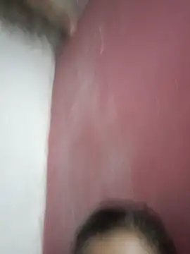 Ross_hot0 live cam on StripChat