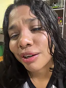 Rashell1_Queen