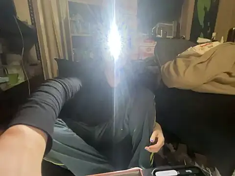 Snowbunnycake_131 live sex cam