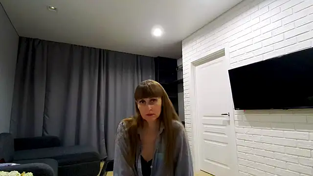 Daniella_Lorente live cam on StripChat