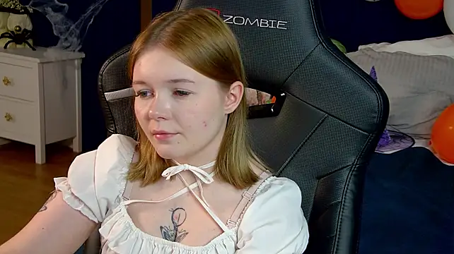 ElinaVale