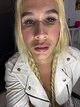 astrid_porno (T young) - Destroy my ass with my luhs