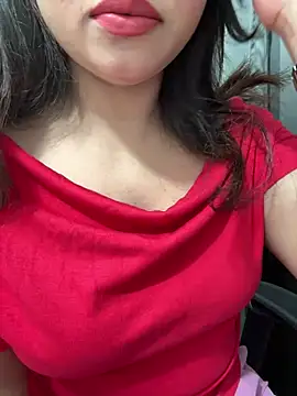Yours_riya11 webcam