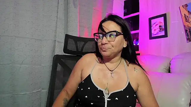 Luna_milf13