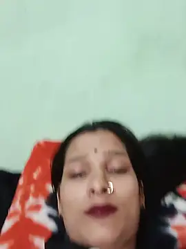 Hot-Nisha01