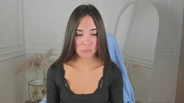Belle_Coy