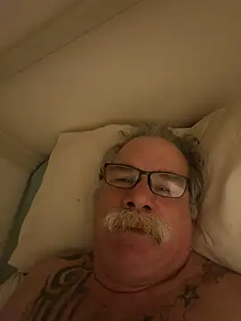 Caesar_Baxter live cam on StripChat