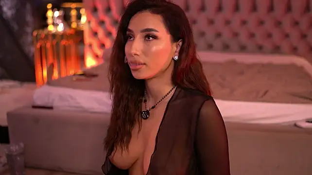 GinaValentinna on Stripchat