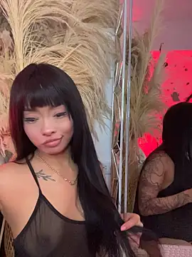 BellaBosh live cam on StripChat