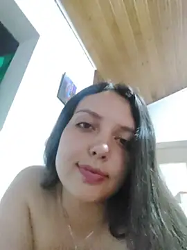 Bella_Karoline