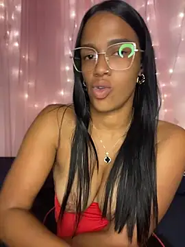 FlorSalvaje_ live cam on StripChat