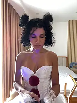 _CurlySue_
