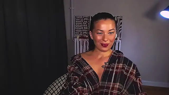 AlexaSven live cam on StripChat