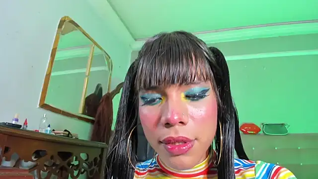 -Amada-latina