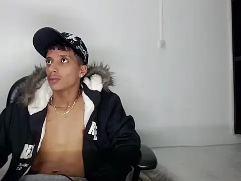 brayan__hot live on Stripchat