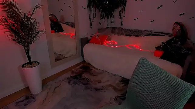 FieryMilena webcam