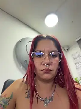 JulianaDiiaz live sex cam