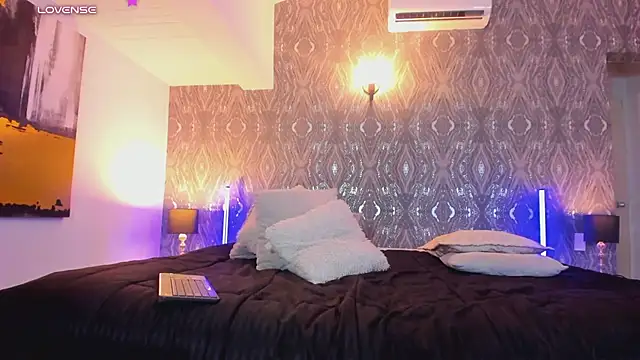 AbellaFox_